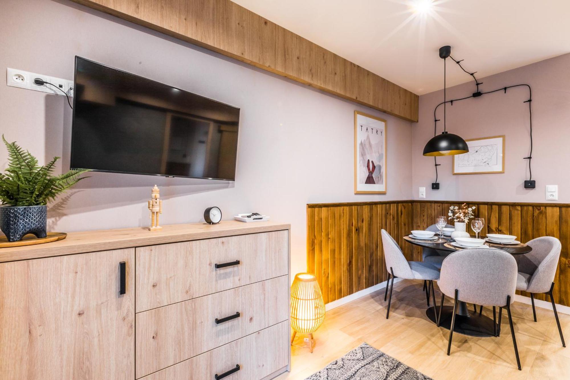 Aparthotel Lucylla Zakopane Extérieur photo