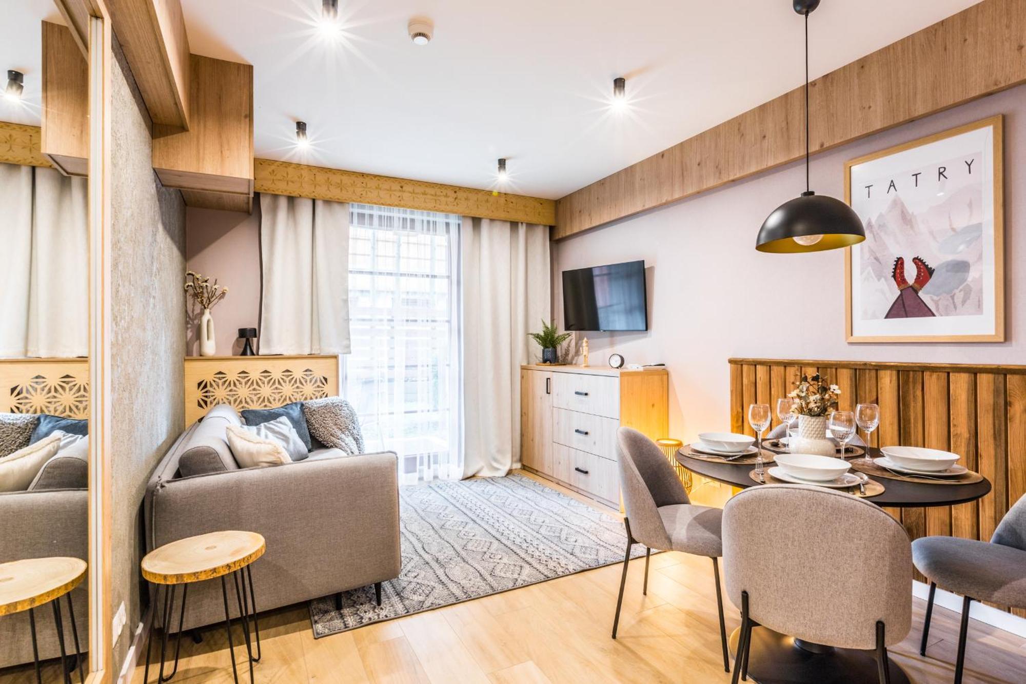 Aparthotel Lucylla Zakopane Extérieur photo